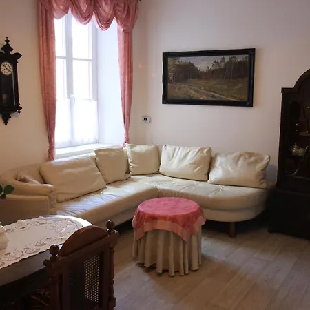 Papik 公寓 Nová Bystřice